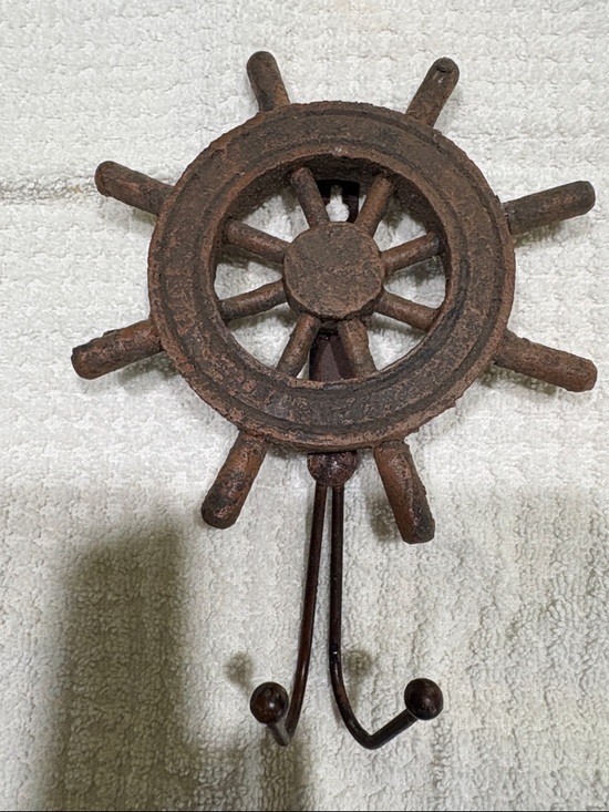 Other - Rustic Brown Ship Wheel Wall Hook - Home Wall Decor